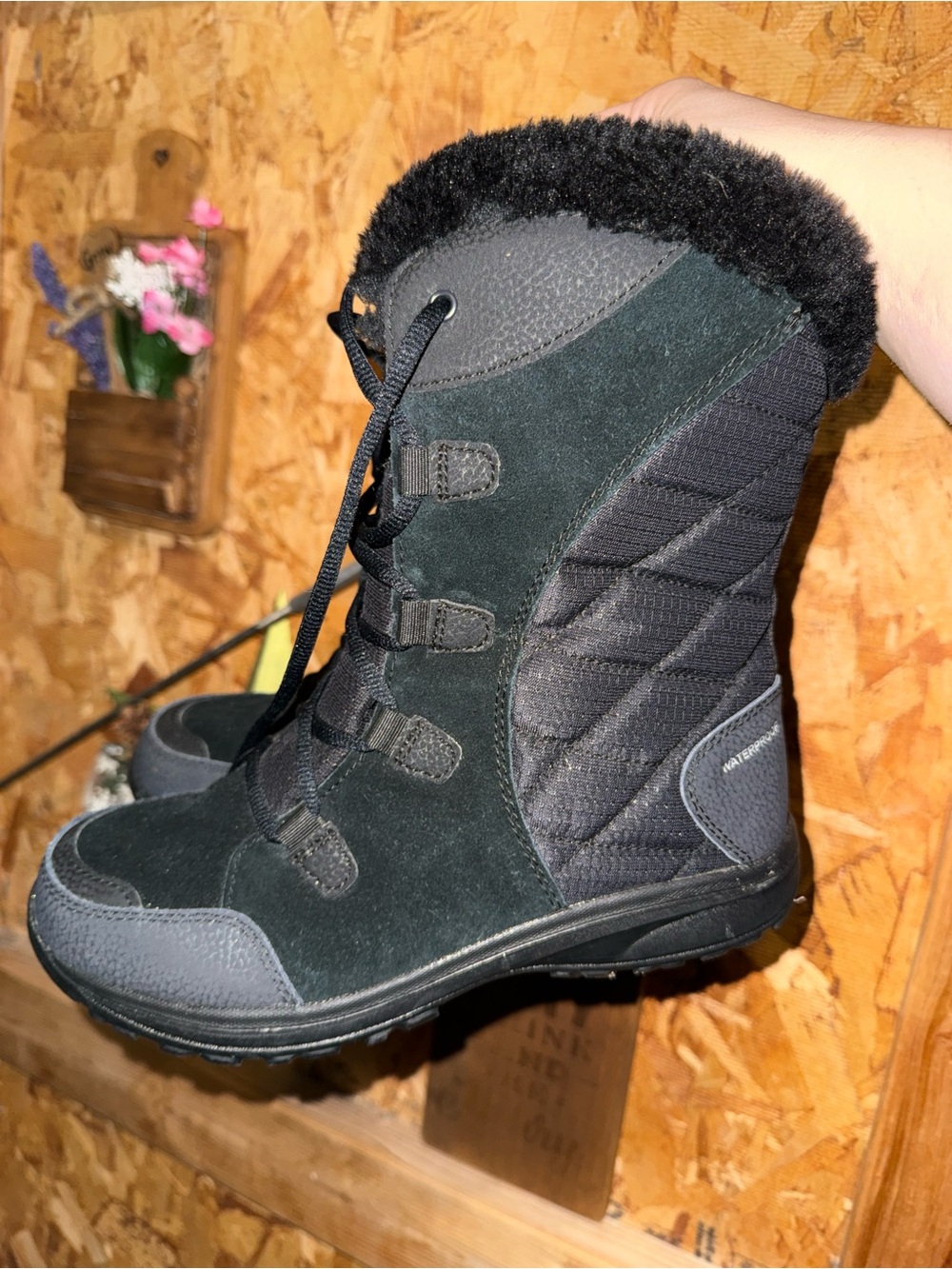 Columbia water proof winter boots